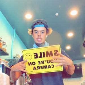 Meet your Posher, Bobby